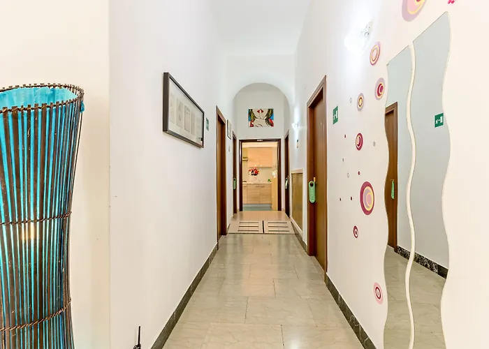 Acomodação com café da manhã  Beb Domus Arbenzio San Giovanni 4*